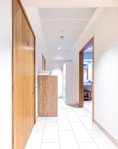 One Valpy, 20 Valpy Street, Reading, Office To Let - OVC6of6L.jpg