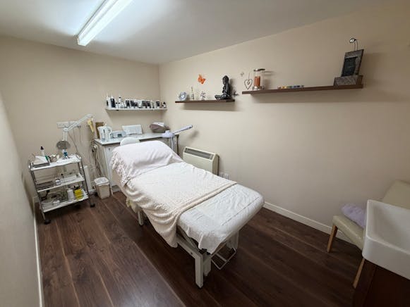 Cross Keys House, Perth, Retail To Let - IMG_3436.JPG