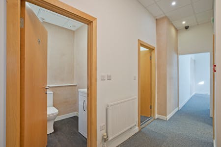 Offices at Holly Park Mills, Woodhall Lane, Calverley, Leeds, Office To Let - IMG_5536.jpg