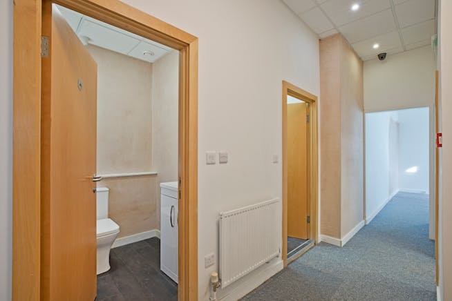 Offices at Holly Park Mills, Woodhall Lane, Calverley, Leeds, Offices To Let - IMG_5536.jpg