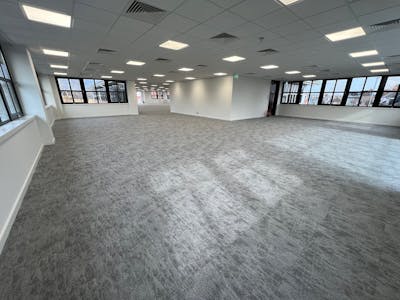 Regent House, Borehamwood, Office To Let / For Sale - 13.jpg