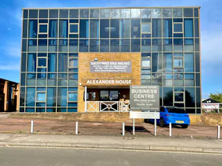 Alexander House, 40a Wilbury Way, Hitchin, Office To Let - IMG_3040.JPG