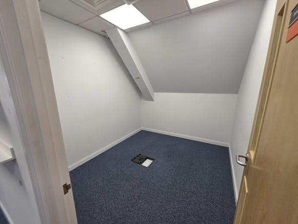 Suite 9 - Burgundy Court, 64/66 Springfield Road, Chelmsford, Office To Let - WhatsApp Image 2026-03-11 at 12.53.08 (1).jpeg