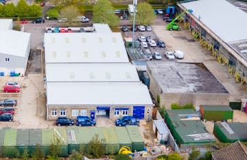 Alderton 5, Priory Park Industrial Estate, London Road, Tetbury, Industrial To Let - Alderton-5-Storage-to-Let-External-2-1282x830.jpg