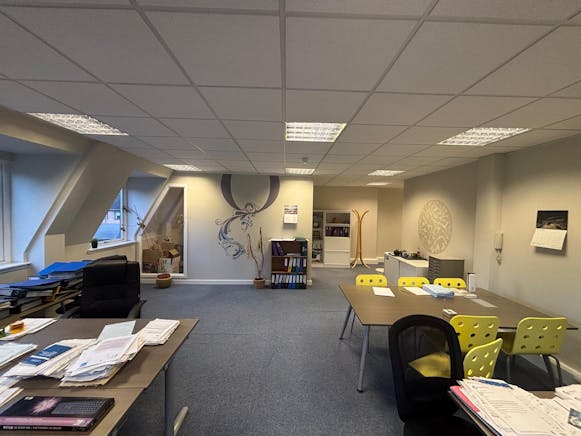 Kirk House, 5 Kirk Road, Glasgow, Offices To Let - Suite 5