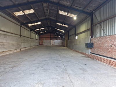 Unit 8, Crowhill Farm, Ravensden Road, Bedford, Industrial / Warehouse / Industrial To Let - Image 4