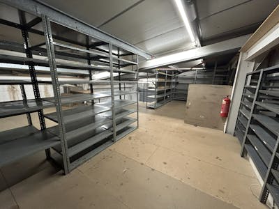 192 Monkmoor Road, Shrewsbury, Office / Retail / Showroom For Sale - IMG_1648.JPEG