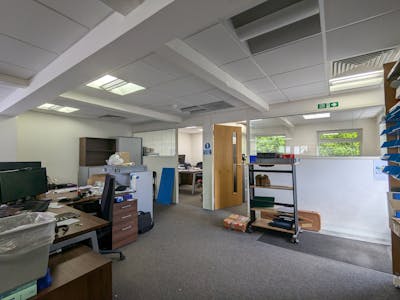 1 Office Gedore Torque, Tannery Lane, Guildford, Office To Let - 1000006179.jpg