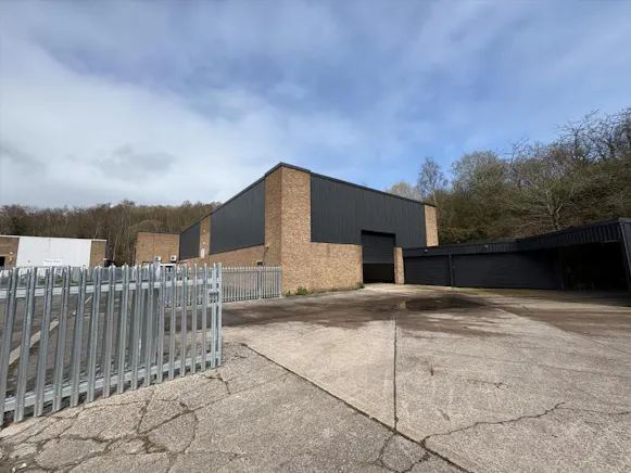 Unit 5 Carlisle Close, Sheffield Road, Chesterfield, Industrial/Logistics To Let - 0b2133b2ee29f1e23b49832a48b12848.jpeg
