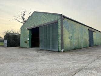 Warehouse 1, Soake Farm, Waterlooville, Warehouse To Let - WhatsApp Image 2026-03-24 at 11.13.55 (4).jpeg - More details and enquiries about this property