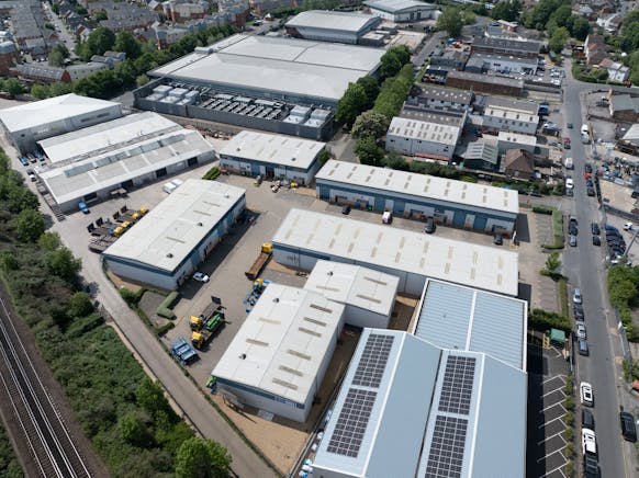 Unit 14, Redhill 23 Business Park, Redhill, Industrial To Let - Externals-09.jpg