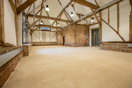 Manor Farm Barns, Hughenden Manor Estate, High Wycombe, E (Commercial / Business / Service) / Office To Let - 352A1877-HDR.jpg