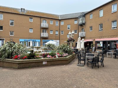 33 The Octagon, Brighton Marina Village, Brighton, Office / Retail To Let - IMG20250725WA0013.jpg