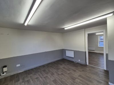 222 Park Lane, Stockport, Office To Let - 20260217_082707.jpg