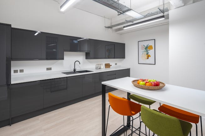 30-31 Cowcross Street, London, Office To Let - CCS_006.jpg 30-31 Cowcross Street, London, Office To Let - CCS_006.jpg