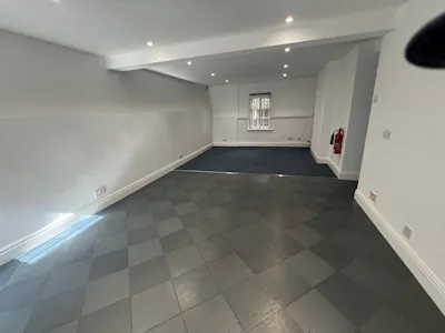 Rooms 2 & 3, Waltham House, Guildford, Office To Let - 03.jpg