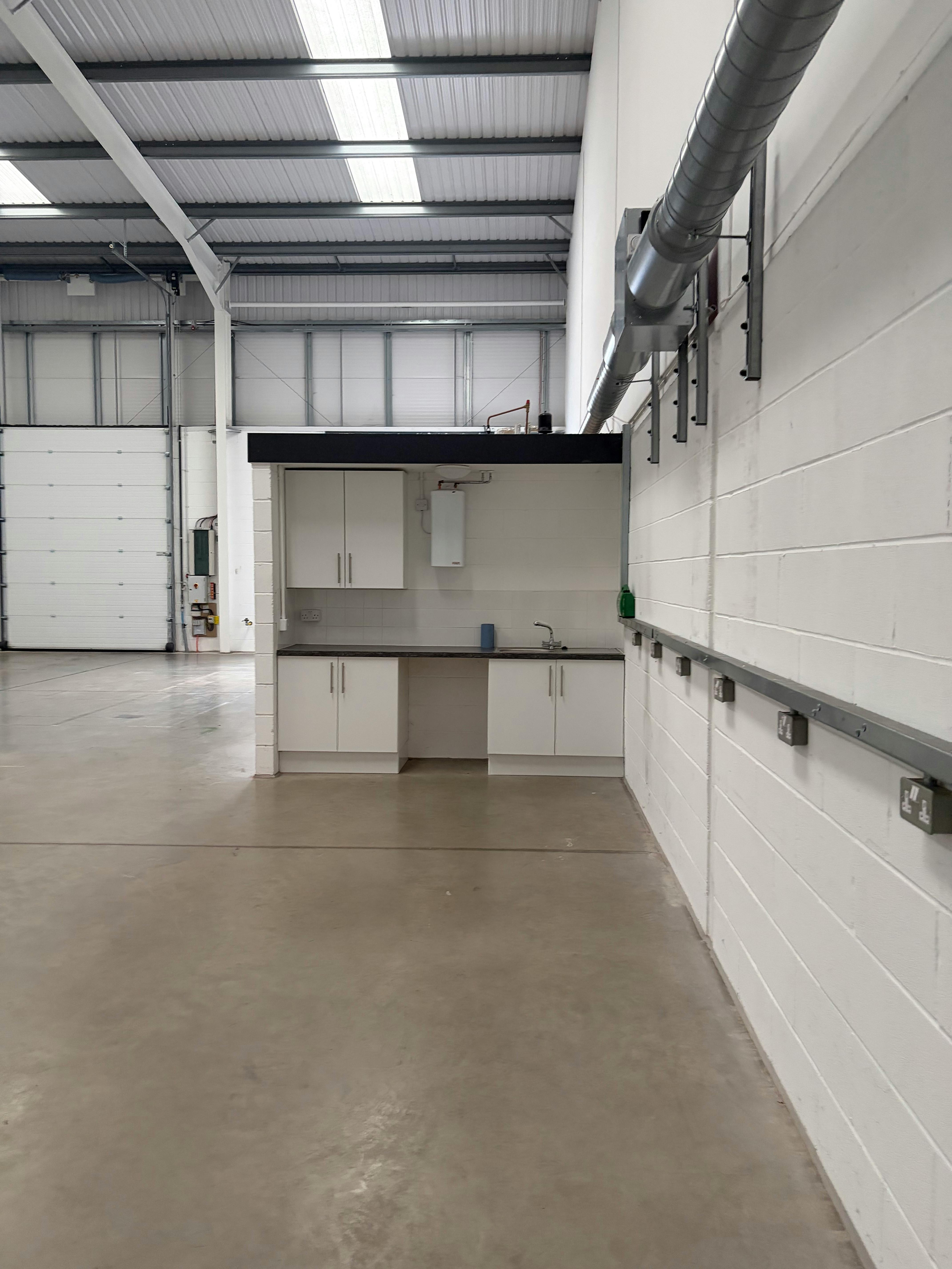 Unit A2, Ollerton — image 4