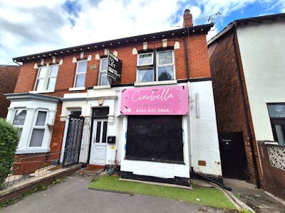 515 Buxton Road, Stockport, Retail To Let - 20250902_141952.jpg