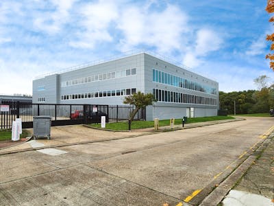 Regency House, Basildon, Office To Let - 0753e774Regency 20House 20Back 20.jpg