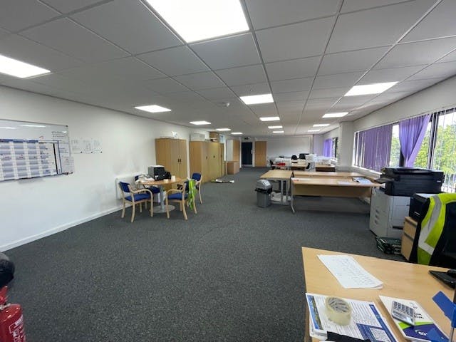 Unit 11, Millshaw Park, Leeds, West Yorkshire, LS11 0LW