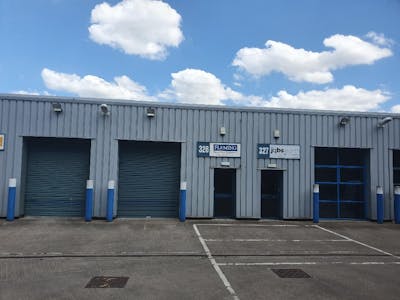 Unit 326, Hartlebury Trading Estate, Kidderminster, Industrial/Logistics To Let - 326 exterior.jpg