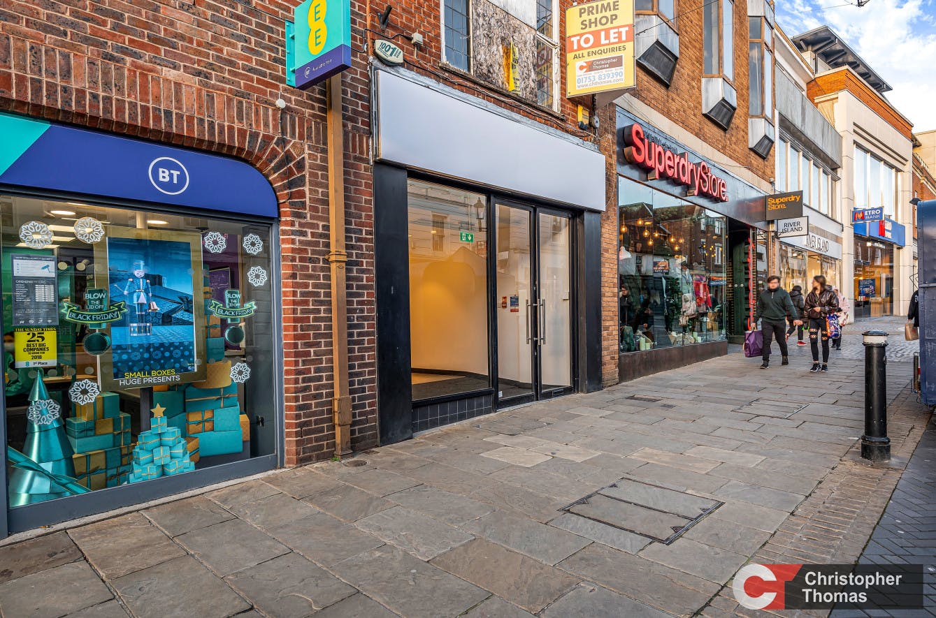 112 Peascod Street, Windsor, Retail To Let - f82d51cae00944ad9c1e7b5dde29d9f4.jpg