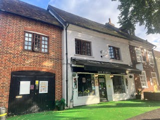 31 High Street, Aylesbury, Retail For Sale - IMG20250819WA0006.jpg