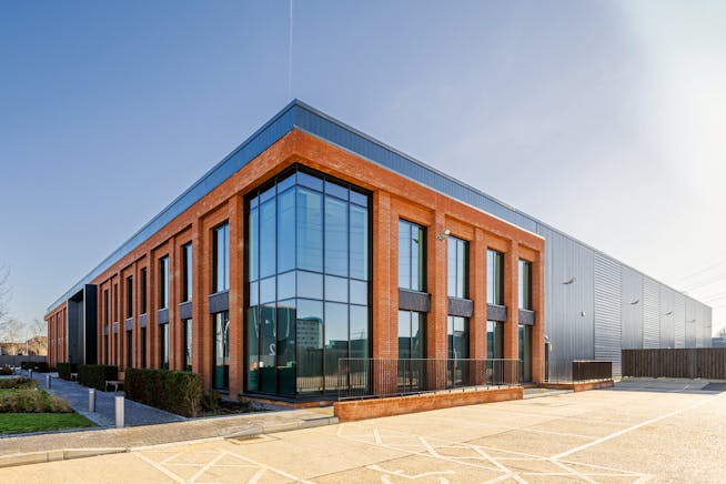820 Winnersh Triangle, Eskdale Road, Reading, Warehouse & Industrial To Let - 2025 11 21 Eos 041Edit.jpg