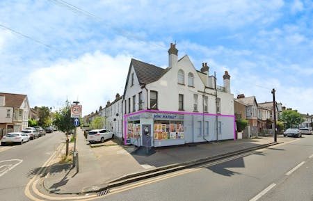 203 Hildaville Drive, Westcliff-on-Sea, Retail To Let - editedimage22b3593ab42b45018860923f223fe450 20 28transformation51819404181f46d0adf23dcf23adae92jpg 29.jpg