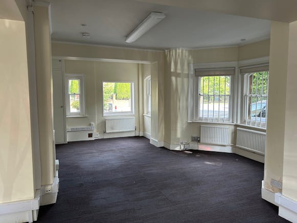 Broomhall Lodge (formerly Chancellors), Sunningdale, Offices / Retail For Sale - 30.jpg