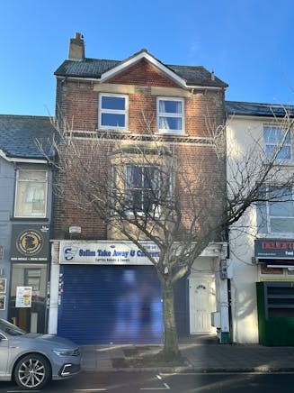 38A Buckingham Street, Aylesbury, Investment / Retail For Sale - 20260114_115531054_iOS.jpg