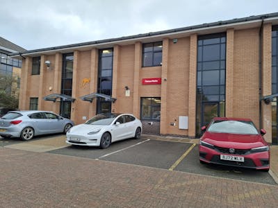 6 Charter Point Way, Ashby-de-la-Zouch, Office To Let - 20241218_102407.jpg