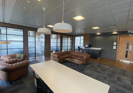 3rd Floor, St Johns House, Crawley, Office Lease Assignment - Image 2