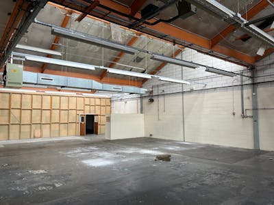 Unit 2 Enterprise House, Cheney Manor Industrial Estate, Swindon, Industrial / Warehouse To Let - 002.jpg