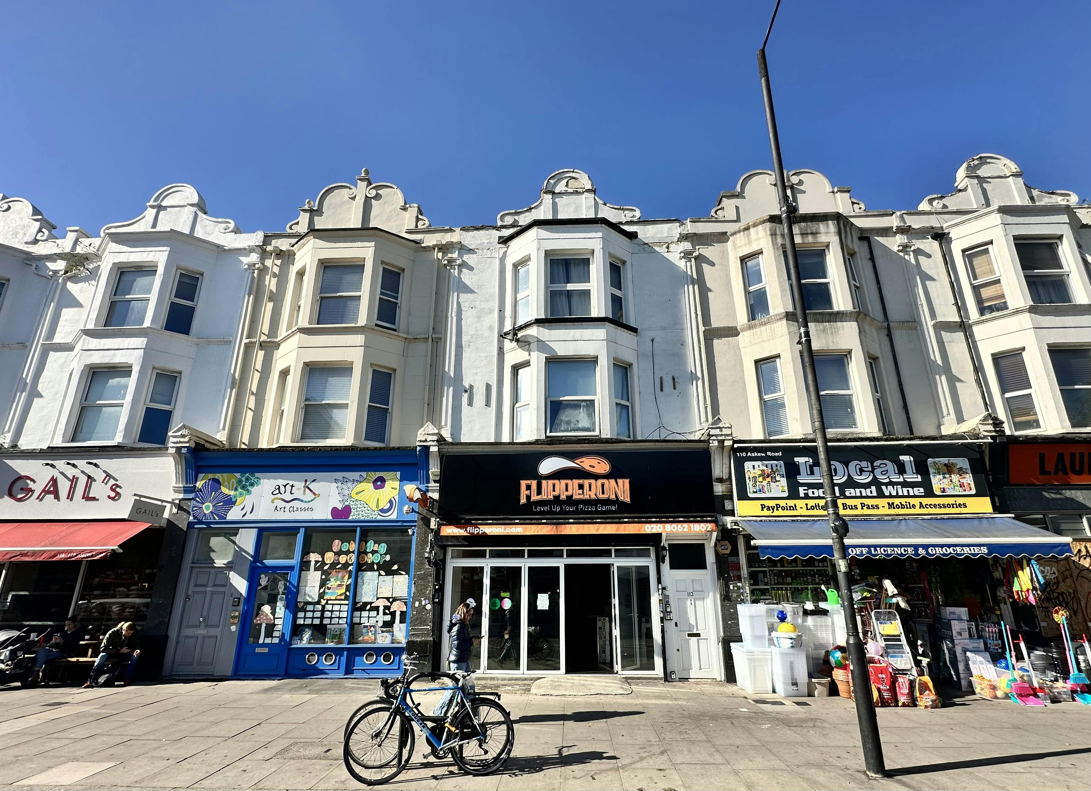 112 Askew Road, London, Restaurant / Retail To Let - 23D73B2F7C364CE083B28C4FBDE9685F.jpeg