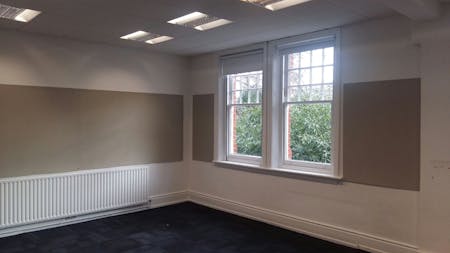 11 Waldegrave Park, Twickenham, D1 (Non Residential Institutions) To Let - IMG20180117WA0004.jpg