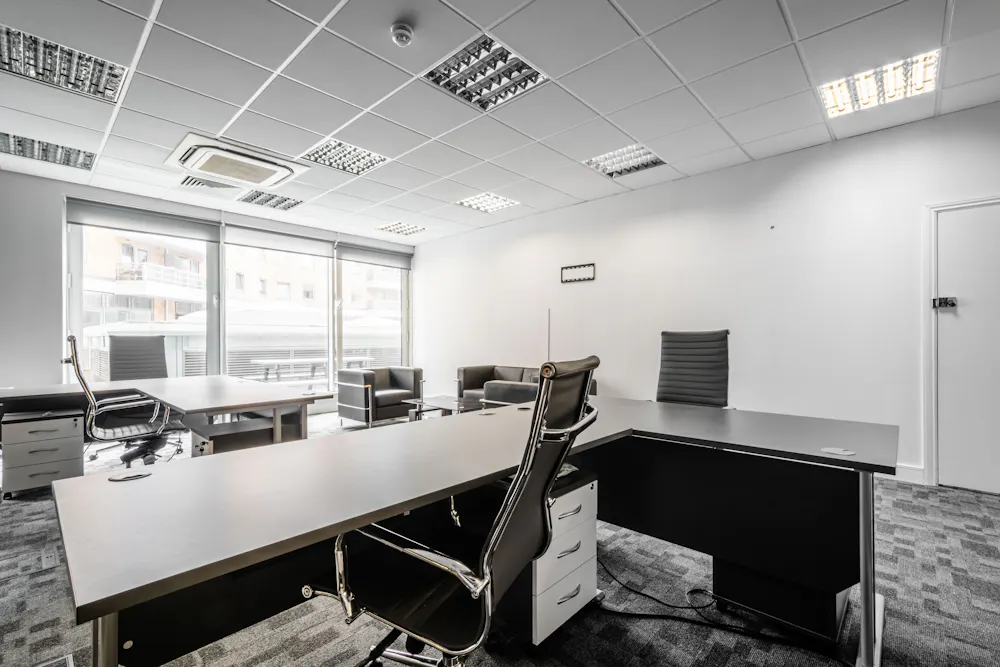 Suite 16 2 Station Court, London, Office To Let - Station Crt U16 - Low Res 4.jpg