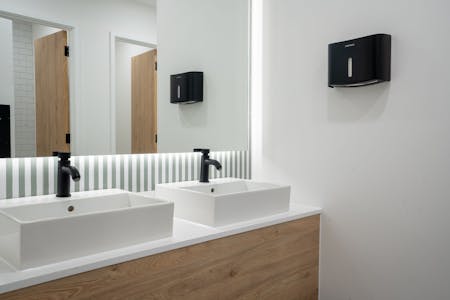 Colebrooke Works, 46 Colebrooke Row, London, Office To Let - 20230923_K4CreativeColebrooke38.jpg