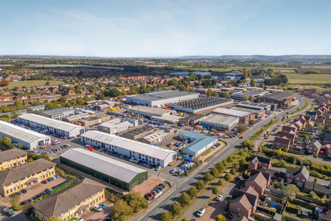 4 Jefferson Way, Thame, Industrial / Other / Retail To Let - 4 JEFFERSON WAY HOWDEN.jpg