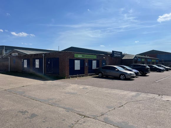Retail Warehouse, London Road, Brandon, Industrial / Other / Retail / Industrial To Let - IMG_8242.jpg