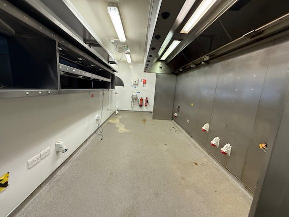 Unit 12 - Broad Street Plaza, Broad Street Plaza, Halifax, Other / Restaurant / Cafe To Let - IMG_8790.jpeg