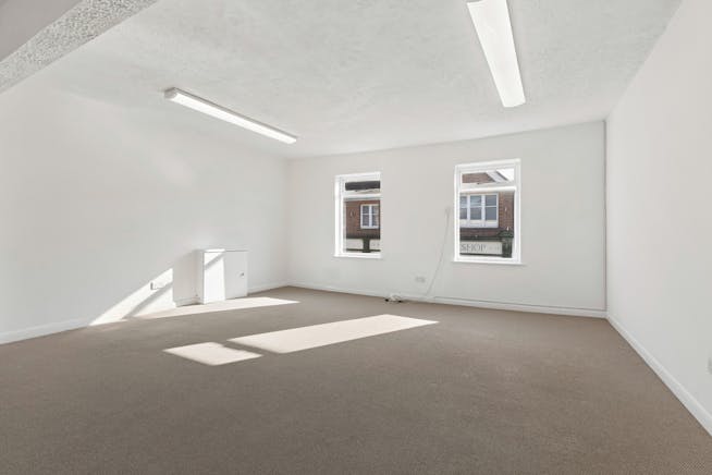 2 Dukes Place, Marlow, Offices To Let - 104742_2 Dukes Place(7).jpg