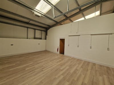 Unit F1, Unit F2, Hyde, Industrial/Logistics To Let - 20250710_132924.jpg