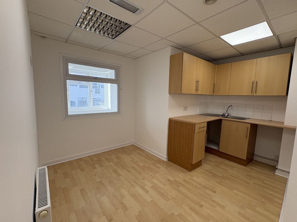 Unit L10, Area D Telford Road, Bicester, Industrial / Industrial/Logistics To Let - image00072.jpg