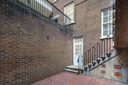 5 Streatham Street, London, Office To Let - SS_005.jpg
