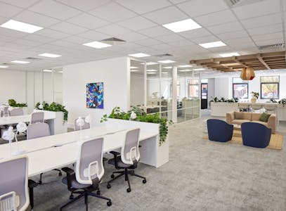 6 Elstree Gate, Borehamwood, Office To Let - 19.jpg