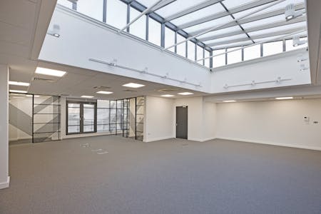 17-19 York Place, Leeds, Office To Let - IMG_2105.jpg