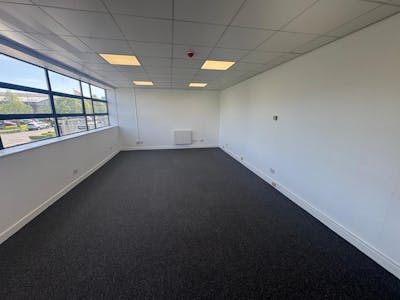 Hillview House, 52 Bracken Road, Sandyford, Industrial To Let - 10.jpg