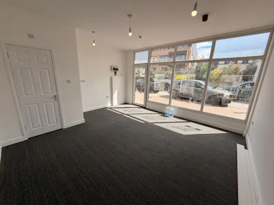 93 High Road, Benfleet, Office / Retail To Let - WhatsApp Image 2026-07-01 at 10.27.32 (2).jpeg