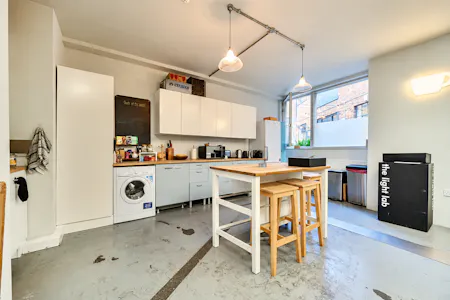 22/23 Holywell Row, London, Investment / Mixed Use / Office / Residential For Sale - ChatGPT Image Oct 5, 2026, 09_35_58 AM.png